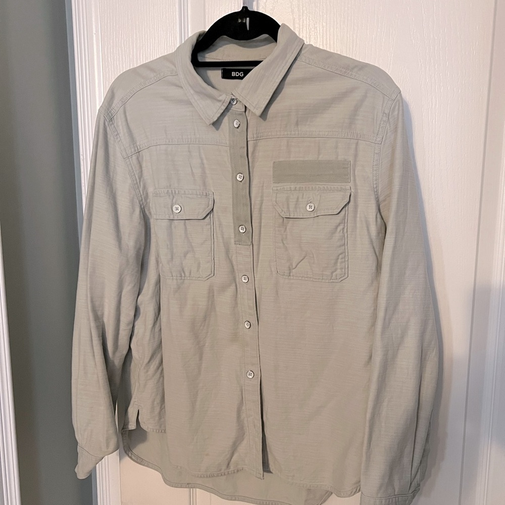 Light denim chambray button up shirt